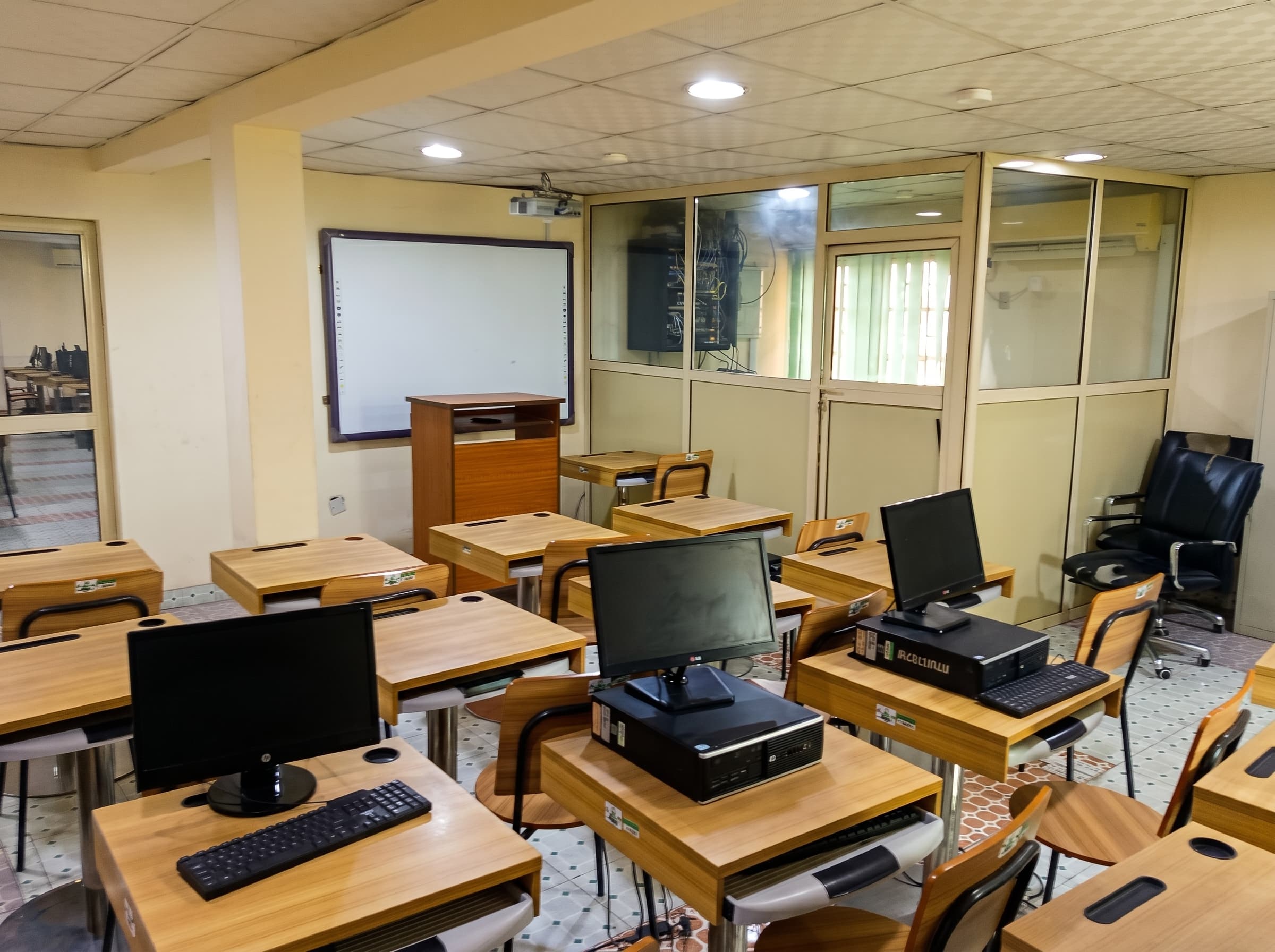 E-Library Center